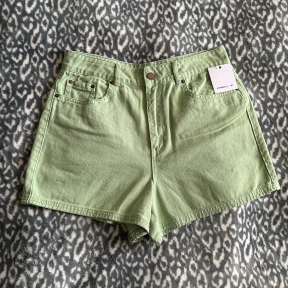 O’Neill Eisley High Waisted shorts - Picture 3 of 7